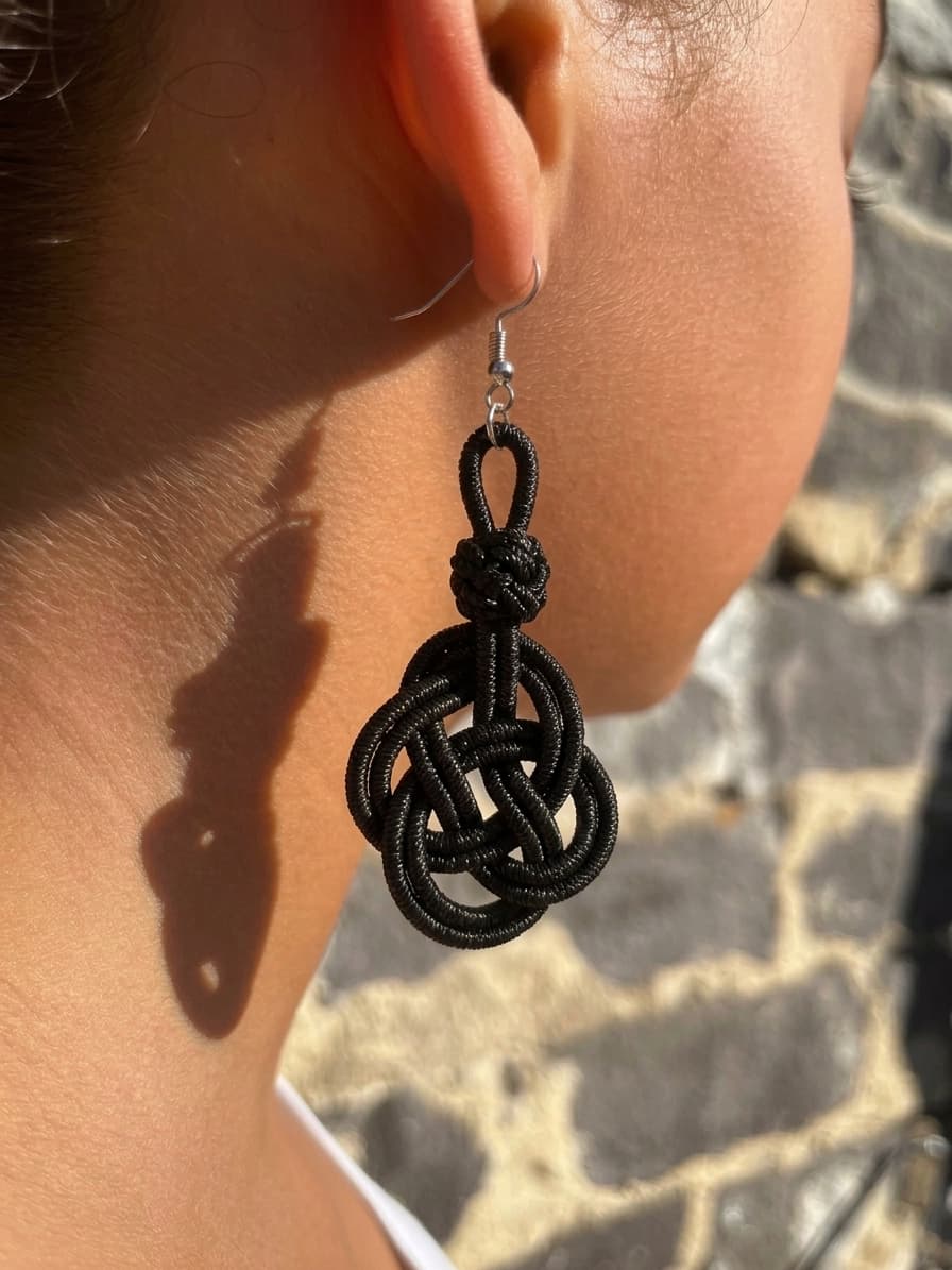 Boucle d'oreille Nora — vue 12